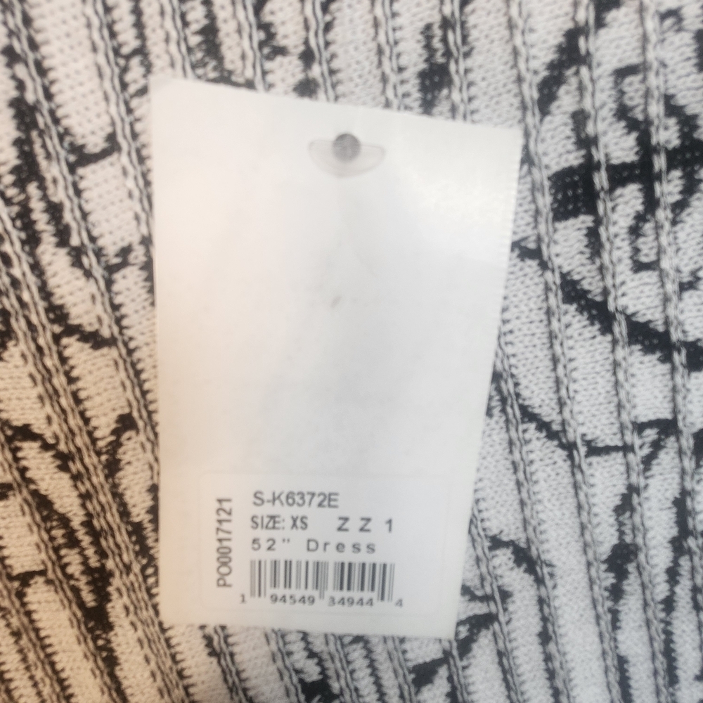 Misook Black White Cold Shoulder Knit Midi Dress XS (8178) - Picture 6 of 12